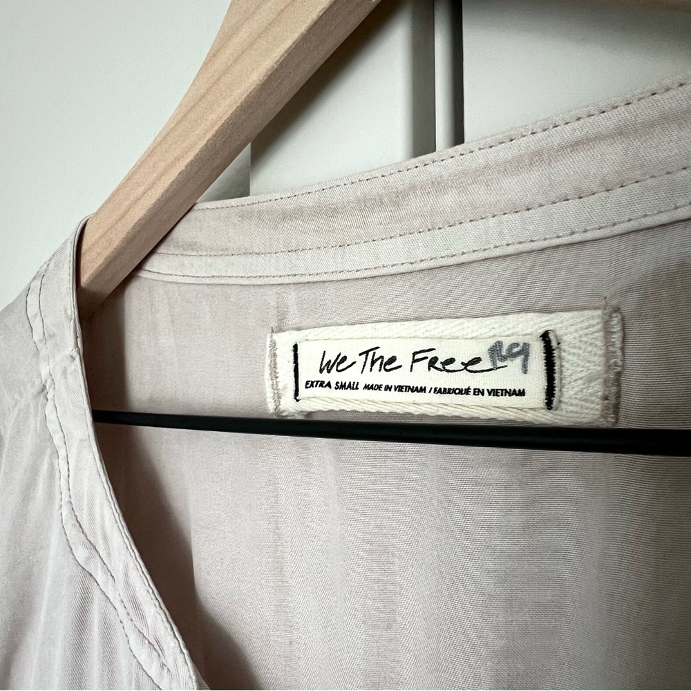 LIKE NEW • Free People We The Free Summer Love Top in Dust Storm • - Picture 7 of 8